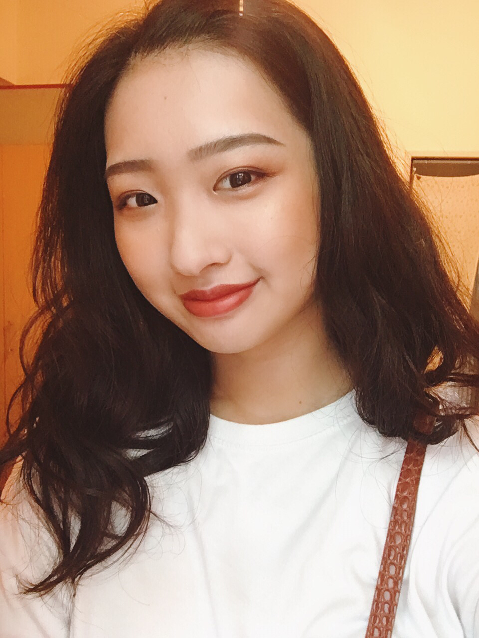 提供170服務的專家Adela 