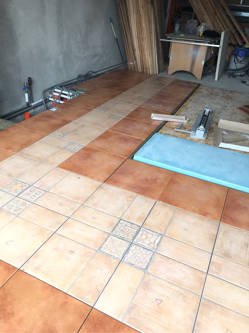 朗築室內裝修設計有限公司 - 