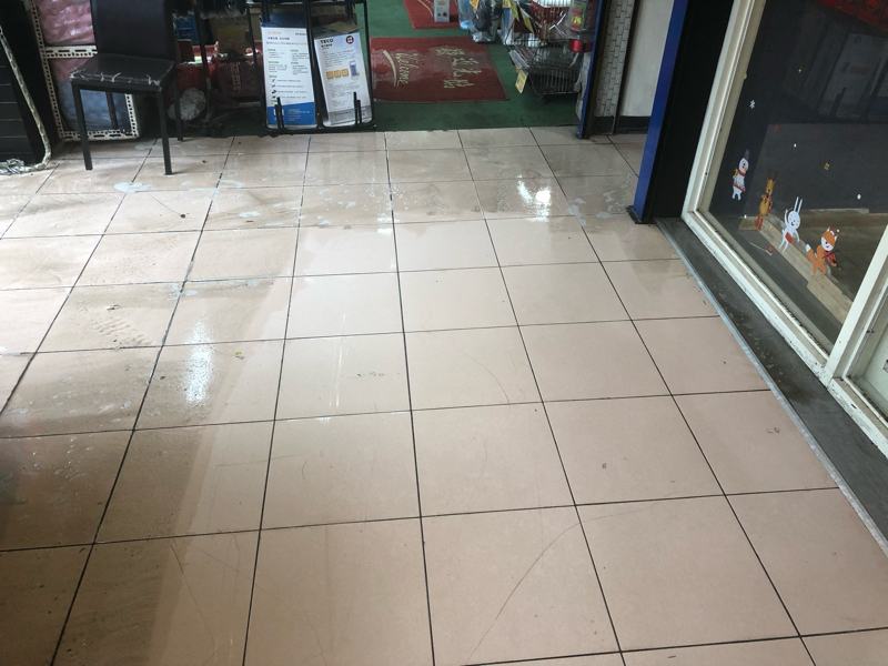 迪心飛炫有限公司 - 地面一般清潔