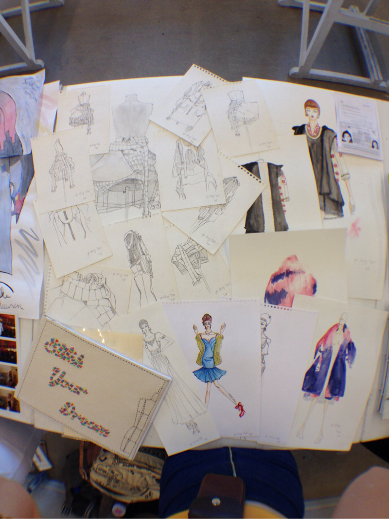 摸兒服裝工作室 - 