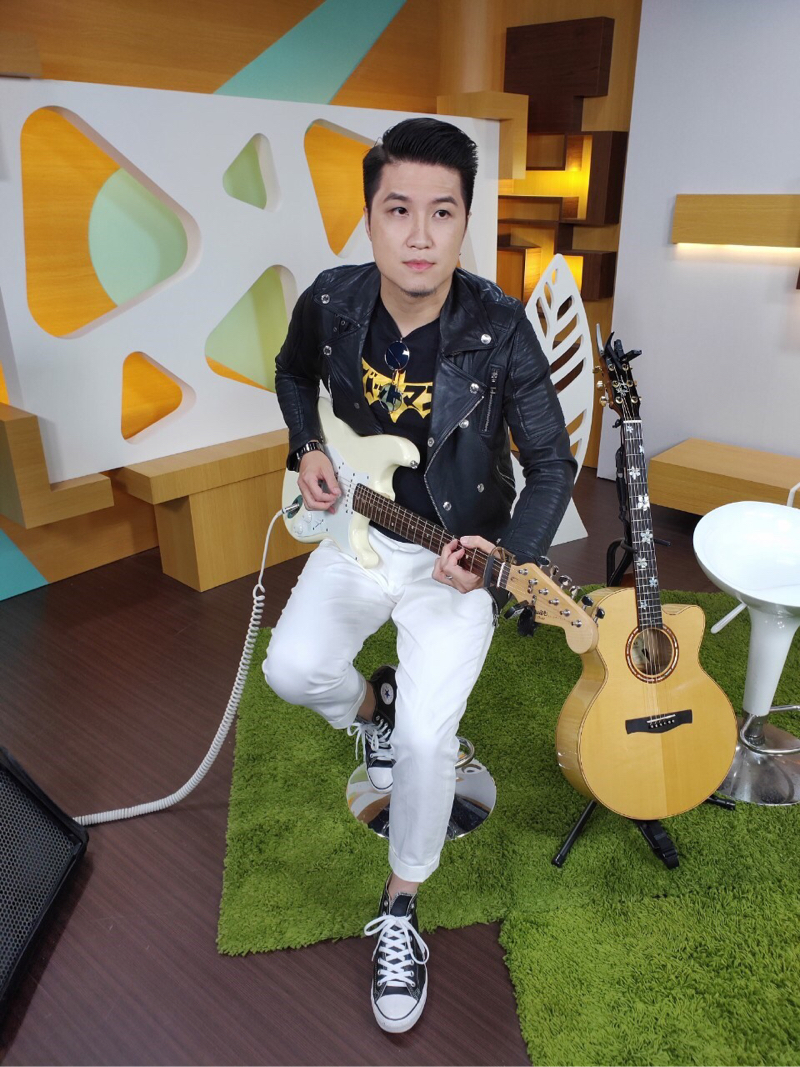 魏士翔音樂工作室 - 客家電視台錄影專訪