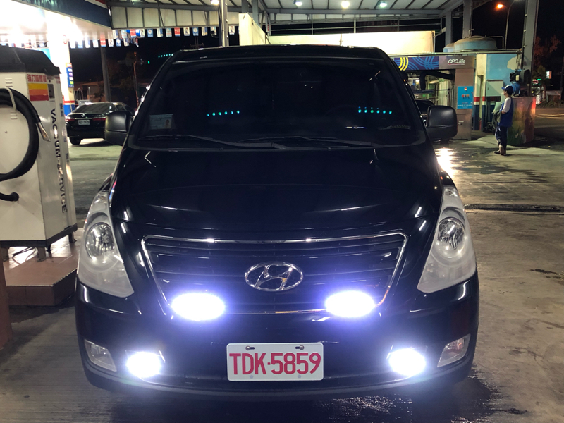 李先生 - 九座新車