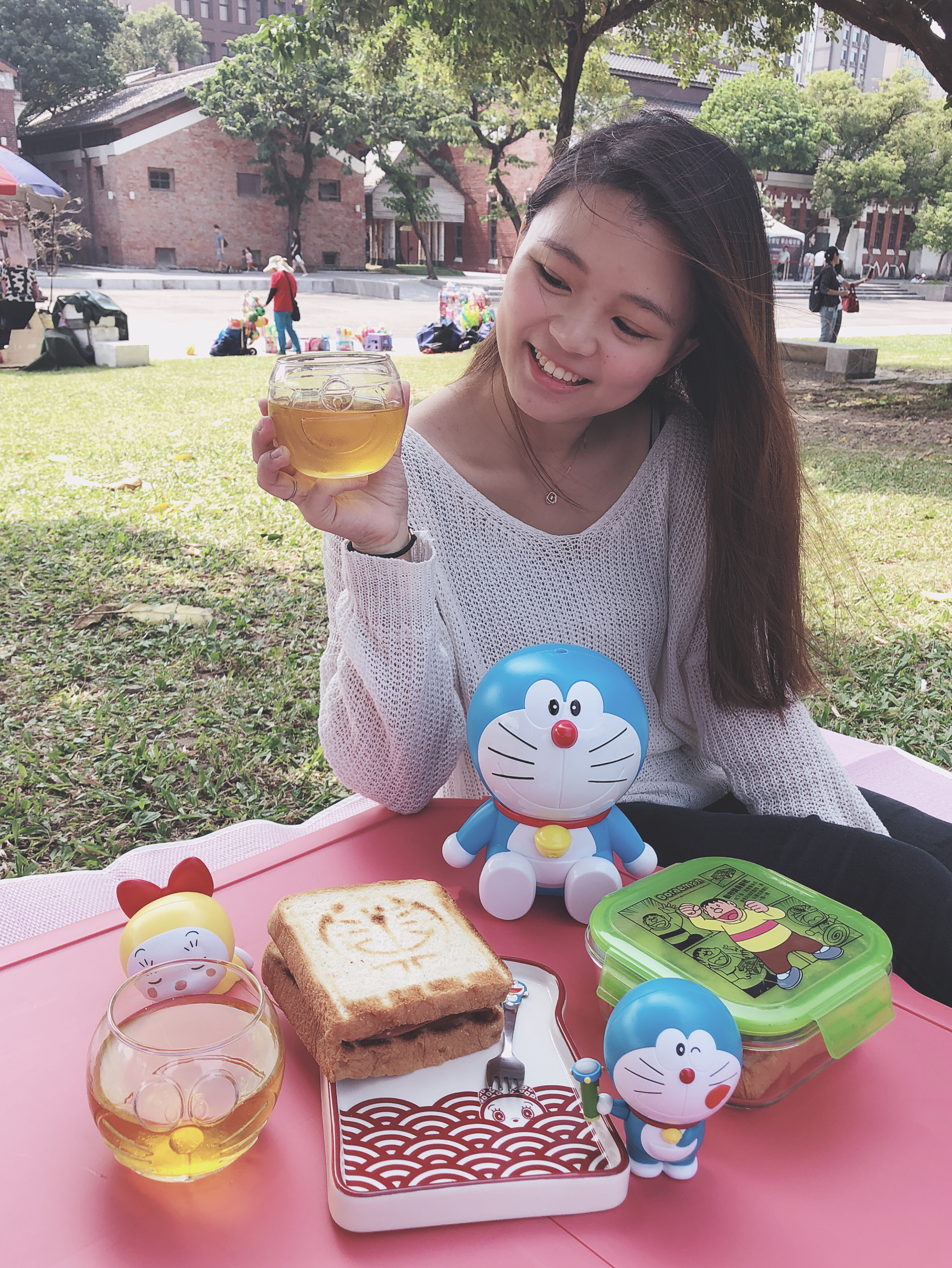 提供工作內容服務的專家小隻魚