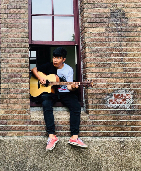 提供iconi公館服務的專家鄧廣志