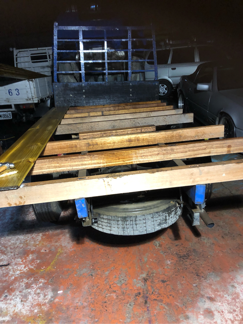 冠綸興業有限公司 - 