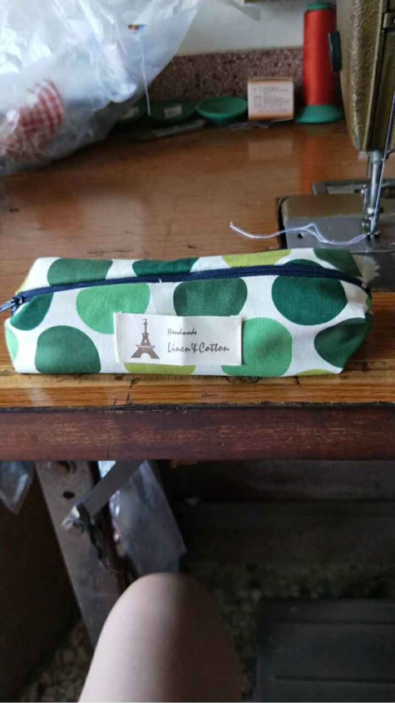 A-po工作室 - 純手工縫製筆袋，100圓，免運費喔，歡迎mail訂製