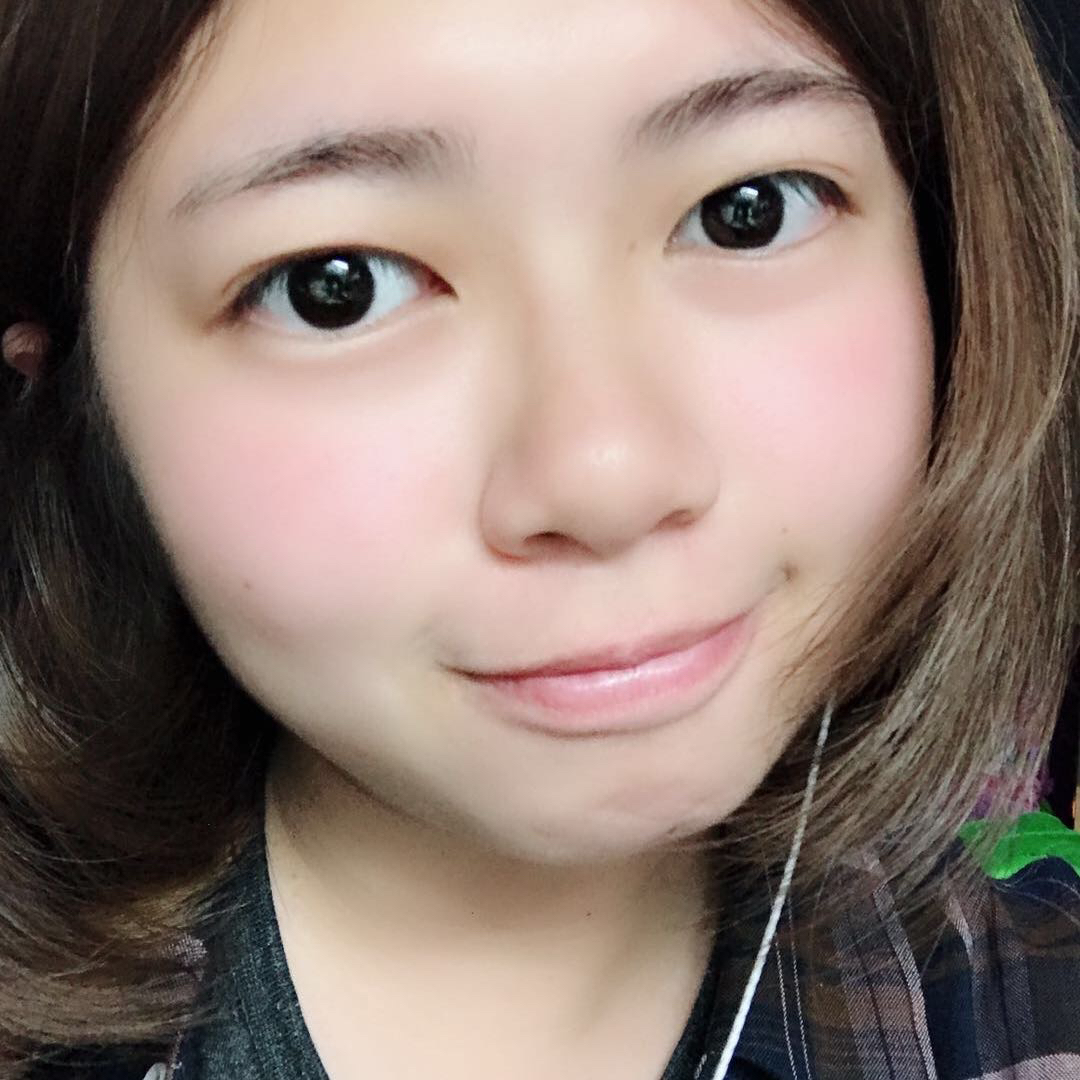 提供法文服務的專家陳思妤