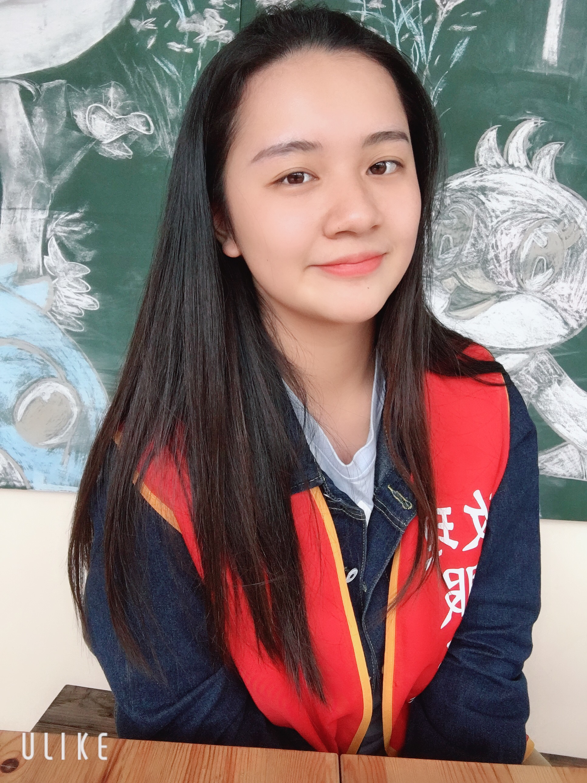 提供禮服出租店服務的專家侯雅婷