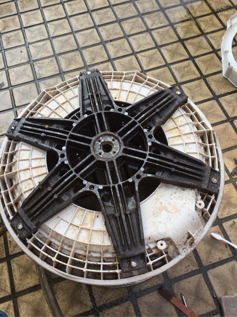 (建鈞)職人萬事屋 - 底盤拆卸清洗作業