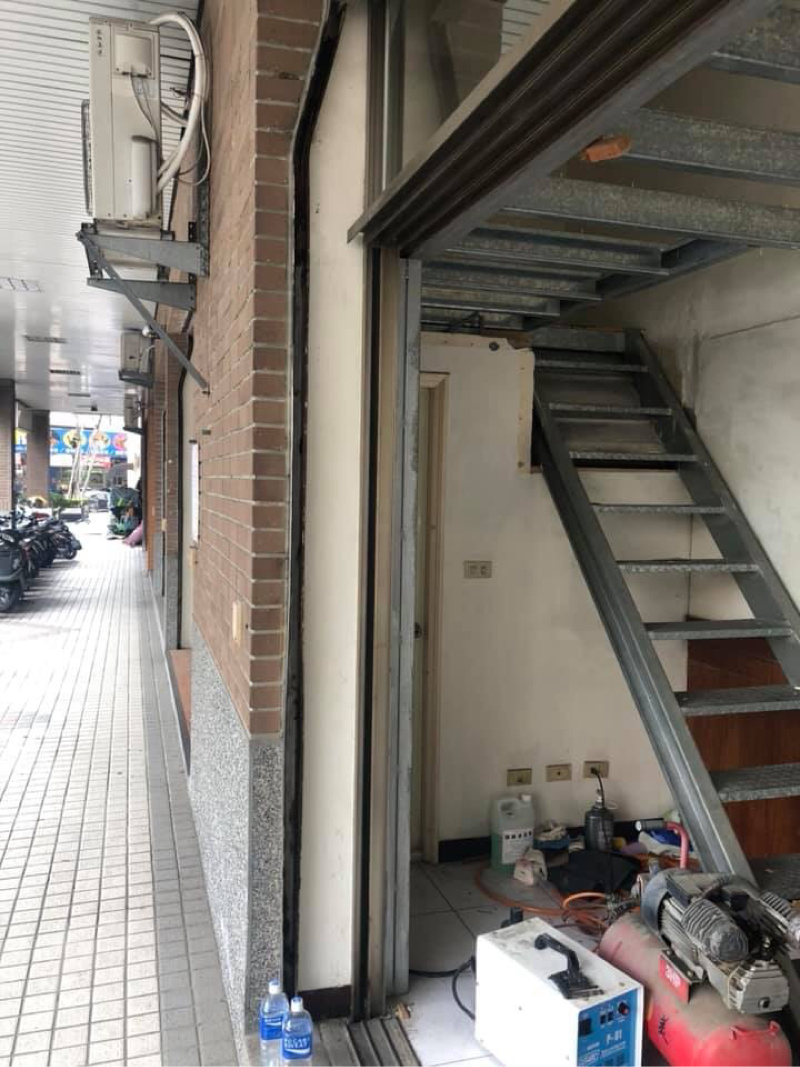 冠綸興業有限公司 - 閣樓拆除