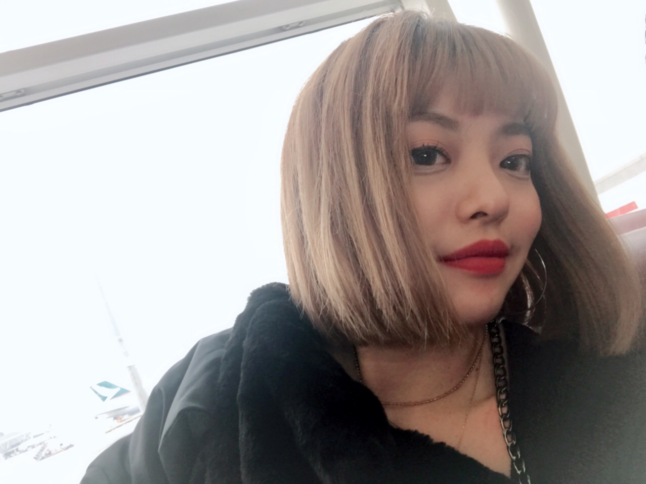 提供soho族收入服務的專家賴君柔