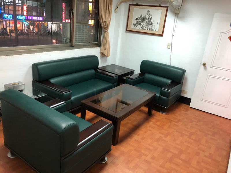 東華環境清潔工作室 - 