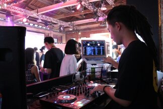 Roman - NARS化妝品牌活動