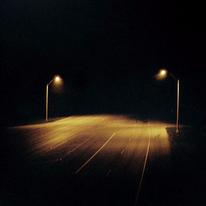 提供8891中古機車服務的專家路燈下工作室