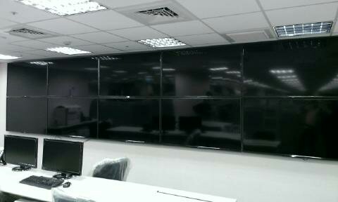 聿盛科技企業社 - 證卷公司電視牆規劃及安裝