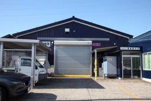 掲示板を追加・活用、画面をモニターに表示して情報伝達がスムーズになりました!