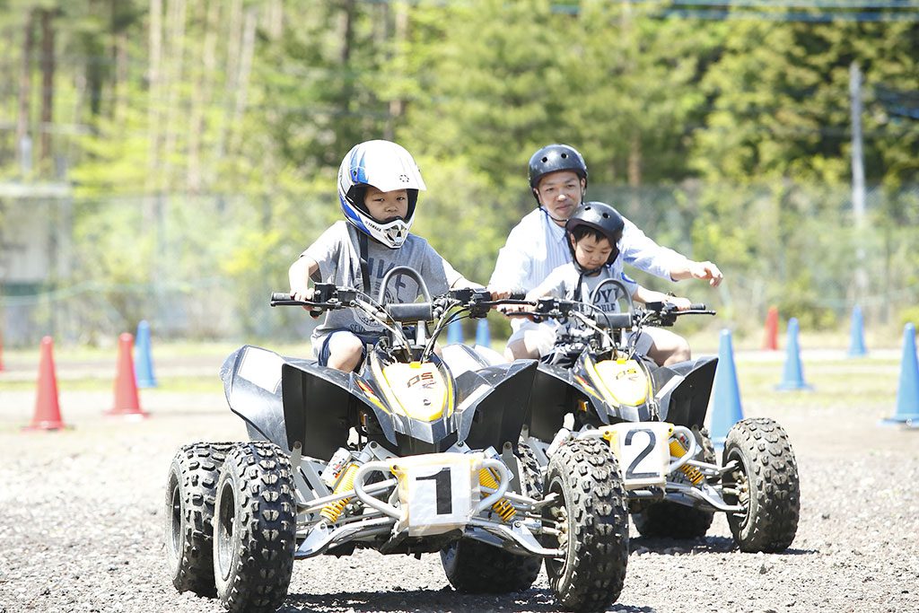 河口湖で新感覚ロールグライダーや巨大迷路に挑戦!「富士すばるランド」の魅力