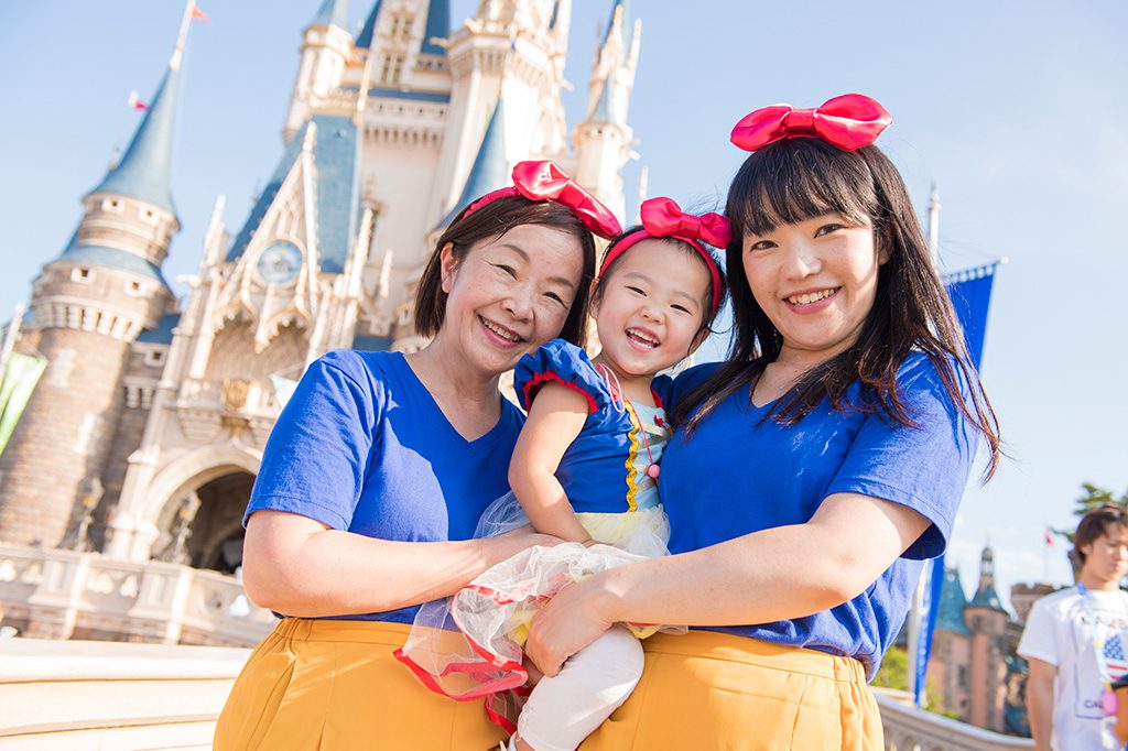 子どもと仮装デビューも!「ディズニー・ハロウィーン」の楽しみ方