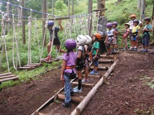 東海のアスレチックまとめ！空中コースやジップライン、公園の無料大型遊具も
