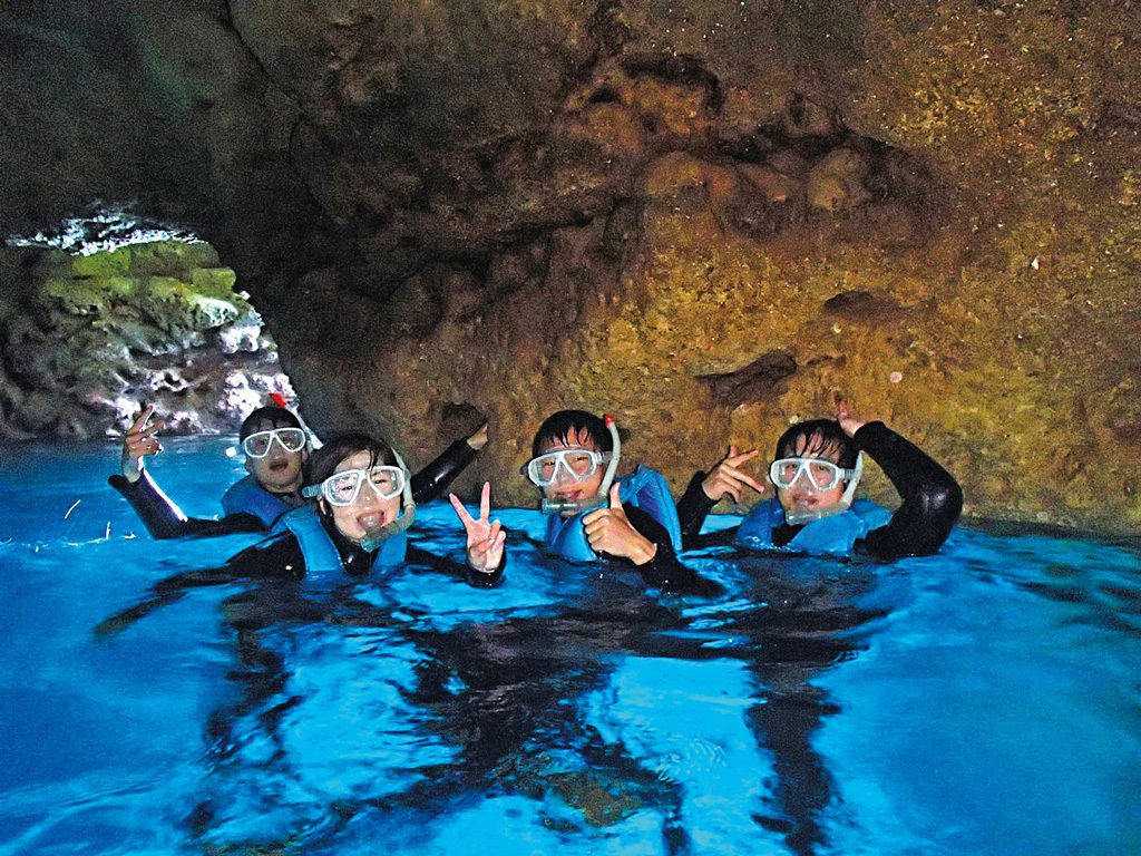 マリンクラブUMI(沖縄県/恩納村)