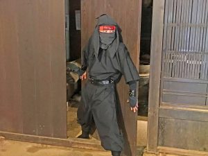 滋賀で忍者体験！甲賀流のからくり屋敷や手裏剣道場などで修行してみよう