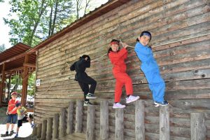 長野・山梨で忍者体験!からくり屋敷や手裏剣道場、戸隠流忍法の資料展示など