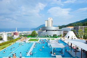ファミリーに大人気の温泉リゾート「別府温泉 杉乃井ホテル」に新棟「虹館」が開業!
