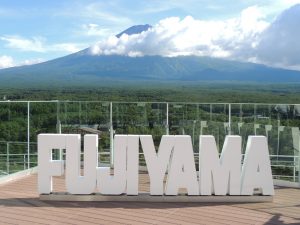 富士急ハイランドに絶景「FUJIYAMA タワー」登場!子ども向けアトラクションも紹介