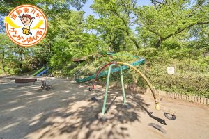 黒鐘公園（国分寺市）は山の斜面を生かしたローラーすべり台に電車ビューも魅力