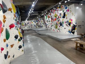 子どもOK!関東のボルダリングスポット11選。体力や思考力が身につき室内遊びにもおすすめ