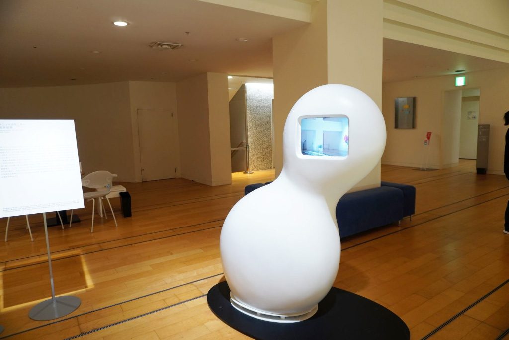 岩井俊雄《マシュマロモニター》2002年/NTTインターコミュニケーション・センター [ICC]（東京都/新宿区）