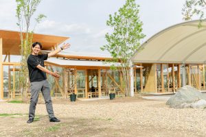 堺市・原池公園の巨大バーベキュー場「堺原池BBQ matoi」は手ぶら&雨OK!子どもの遊び場も