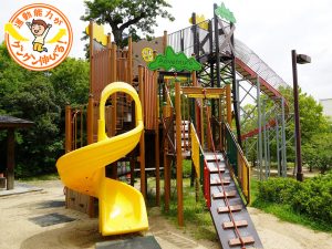 元浜緑地（尼崎市）のアスレチック遊具でダイナミックに遊ぼう！夏場は水遊びも
