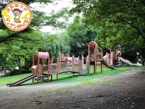 ショッピングモールすぐそば！子どもも大人も楽しい十六名公園（伊丹市）