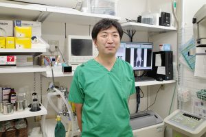 子どもに人気のお仕事に注目!|獣医さん(清澄白河アニマルクリニック 本池さん)<生い立ち編>