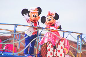 【2023】「ミニー・べスティーズ・バッシュ!」でミニーへの大好きな気持ちを伝えよう!限定デコレーションや写真映え抜群のメニューも見逃せない【3月末まで開催中】