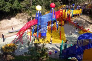 東海の大型遊具がある無料の公園・遊び場7選！海賊船や砦を探検しよう