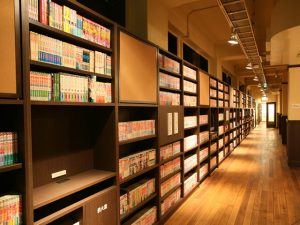 京都国際マンガミュージアム(京都府中京区)約5万冊は自由閲覧可能!