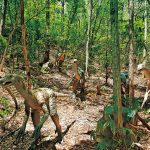 福井県立恐竜博物館に隣接「かつやま恐竜の森」で恐竜と遭遇しよう！化石発掘体験も