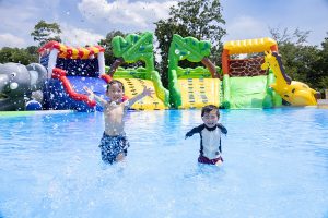 神奈川・さがみ湖MORI MORIに新アトラクションオープン！巨大水遊び広場「じゃぶじゃぶパラダイス」も営業中