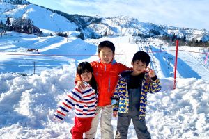ゲレンデが目の前!子連れスキー・スノボ旅行の人気宿は?るるぶKidsからの予約で最大1万円オフ!