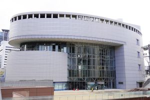大阪市立科学館を徹底レポ!宇宙体験できる大型プラネタリウムや楽しい展示にワクワク