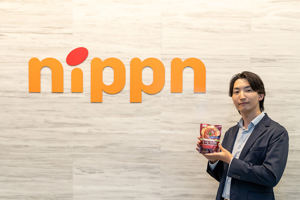 マーケティング本部 商品開発部 岩佐和志さん