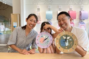 全国のセイバン直営店で夏休みワークショップ「はねランド パズルCLOCK」開催 ランドセル生地で時計を作ろう