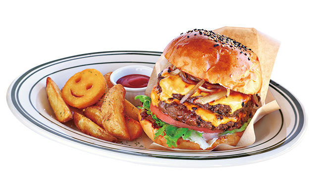 ダブルチーズバーガー(ポテト付き)/RALPH’S BURGER RESTAURANT(沖縄県/沖縄市)