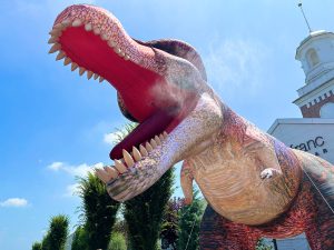 神戸三田プレミアム・アウトレットで「わくわくきっず王国」開催 迫力満点の恐竜ロボットや雪遊びができる広場が登場