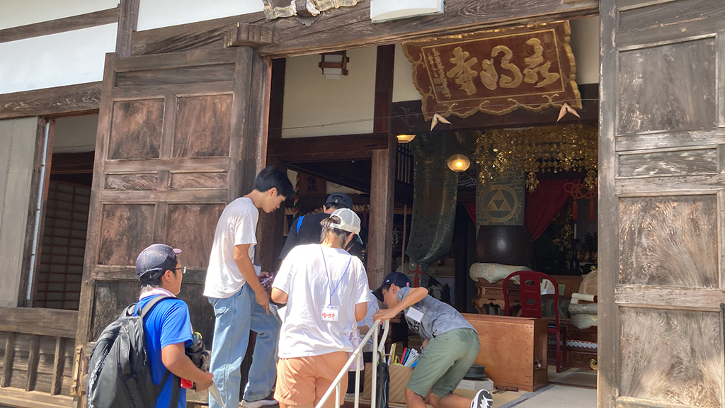 新渡戸文化中学校・高等学校の「スタディツアー」の様子