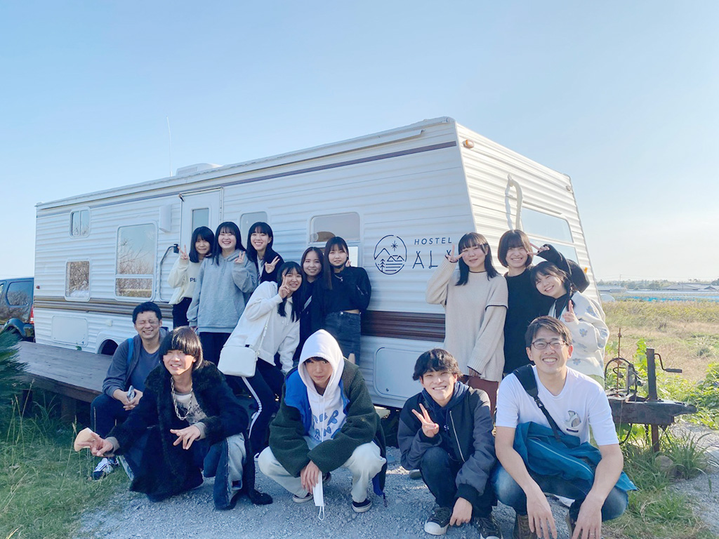 新渡戸文化中学校・高等学校の「スタディツアー」の様子