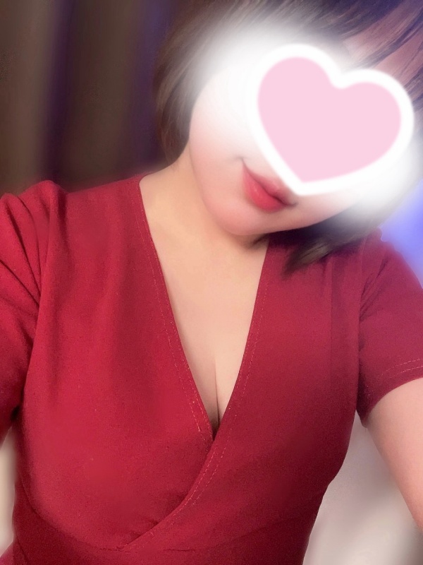 Essence エッセンス セラピスト276