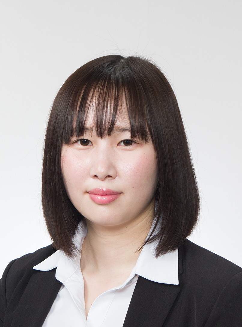 井上 彩華 弁護士の画像